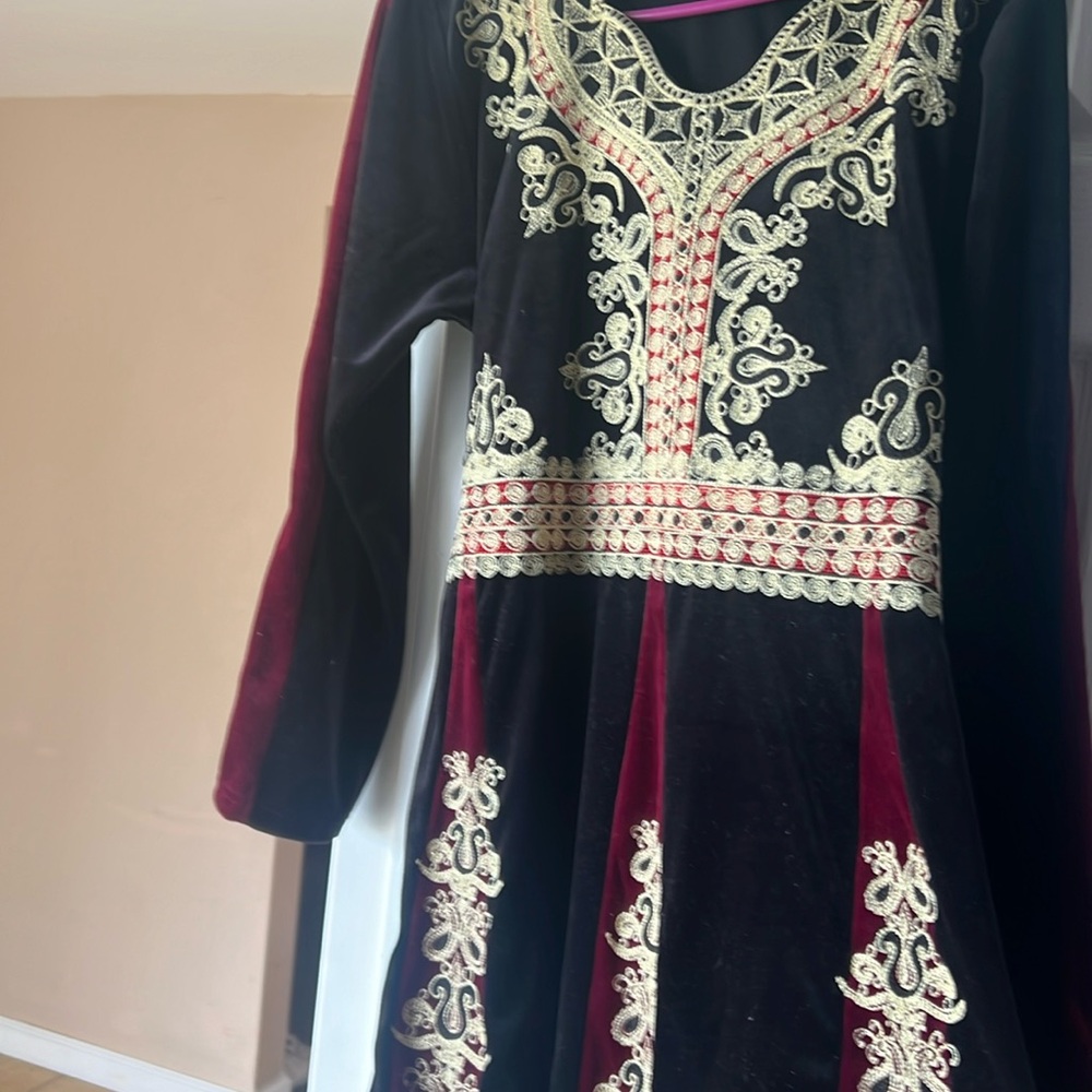 Valve abaya